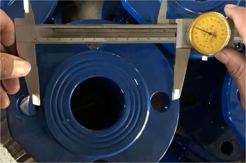 Dimensional inspection and Seal test of cast iron valves